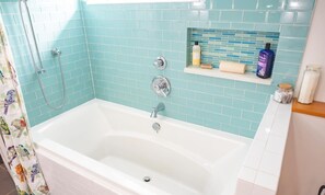 Shower, towels