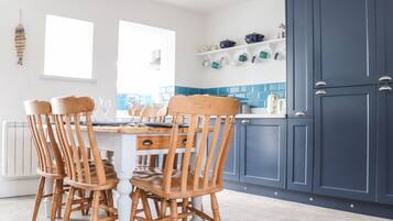 Fridge, dishwasher, electric kettle, toaster