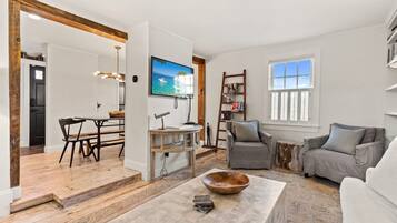 Televisie en een kantoor