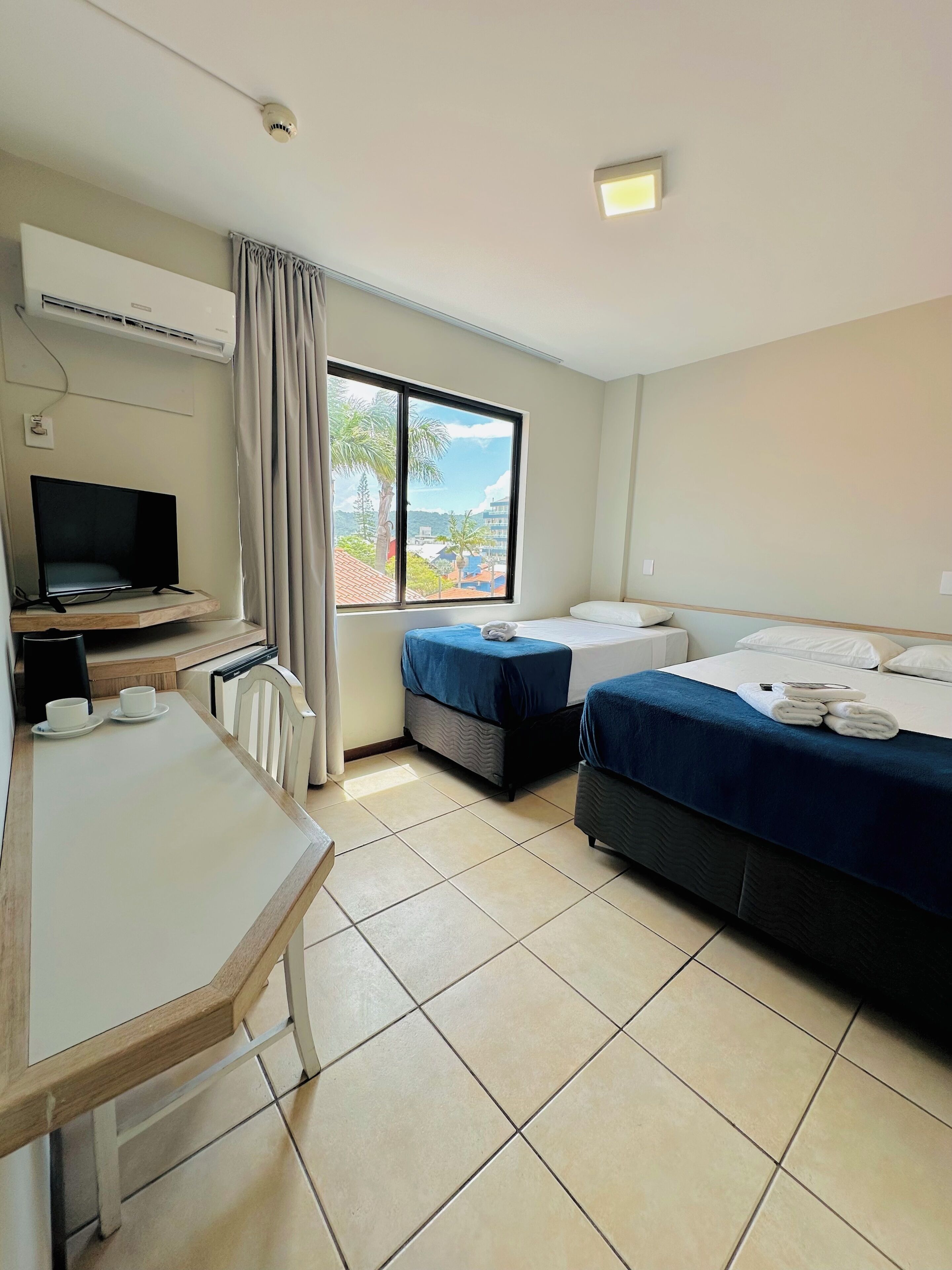 Standard Triple Room | Premium bedding, pillowtop beds, minibar, in-room safe