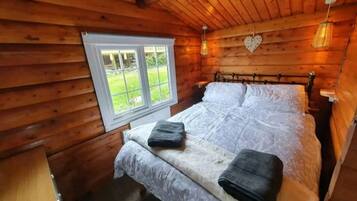 2 chambres, fer et planche Ă repasser, Wi-Fi gratuit, draps fournis