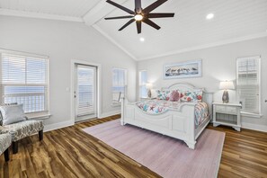 4 Schlafzimmer, Bügeleisen/Bügelbrett, kostenloses WLAN, Bettwäsche