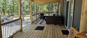 Kritter Holler Cabin a secluded relaxing retreat surrounded by beautiful nature.