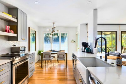 The Best of Kiawah | Walk to Beach | Updated Condo