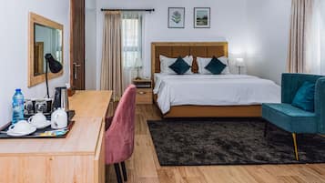 Deluxe Studio Suite | Hypo-allergenic bedding, in-room safe, soundproofing, free WiFi