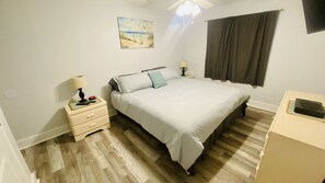 2 slaapkamers, reisbedje, gratis wifi, beddengoed