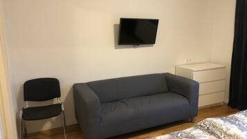 Apartment, 2 Twin Beds | 1 bedroom, free WiFi, bed sheets