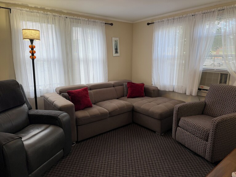 Apple Tree Oneonta New Renovation, Under 1 Mile To All Star Village, 2 Bdrm Home - 뉴욕