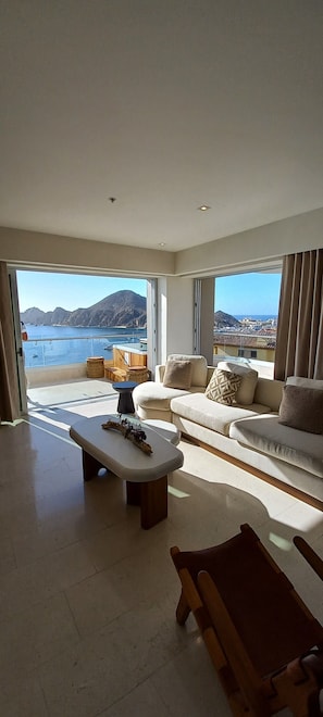 Interior - Arguably the best 2 bedroom suite in the Corazon, Cabo Villas Resort! (Cabo San Lucas)