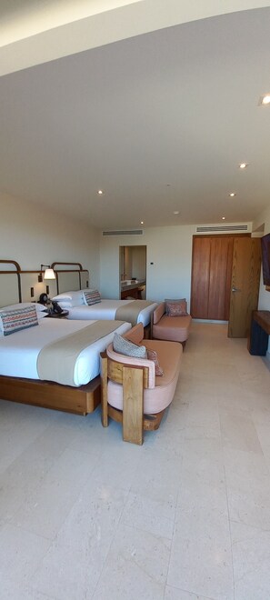 2 bedrooms