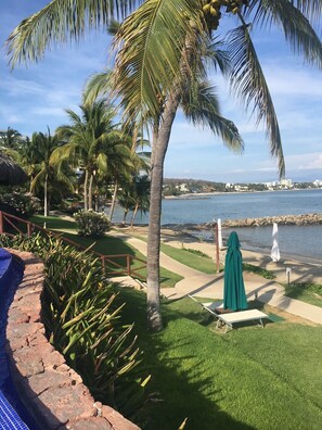 Property grounds - Punta Esmeralda, 4 bedroom, luxury condominium with spectacular view. (Cruz de Huanacaxtle)