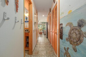 公寓客房, 1 張加大雙人床和 1 張沙發床 (Kona Isle C38) | 住宿內部