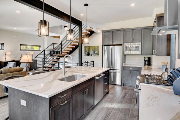 Interior - Riverfront Chalet 112 I Rooftop Hot Tub I Great Views I Best Price I Discounted Attractions (Winter Park)