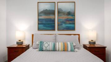 3 habitaciones, tabla de planchar con plancha, cuna de viaje y wifi