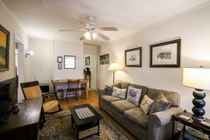 Basic Apartment | Living area | 32-inch Smart TV with digital channels, TV, Netflix