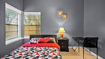 2 Schlafzimmer, Bügeleisen/Bügelbrett, WLAN, Bettwäsche