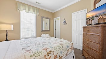 5 bedrooms, iron/ironing board, free WiFi, bed sheets