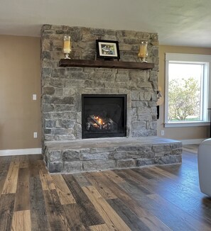 Interior - Unique renovated 4 bedroom home on private corner lot (Forks)
