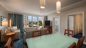 Interior - Oceanside - 1 Bedroom - Marriott's Ocean Pointe - Full Resort Access (Palm Beach Shores)