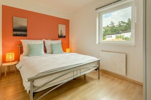 3 Schlafzimmer, Bügeleisen/Bügelbrett, Reisekinderbett, kostenloses WLAN