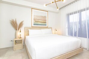 1 soverom, safe på rommet, strykejern/-brett og reiseseng for barn