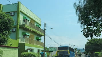 واجهة المنشأة