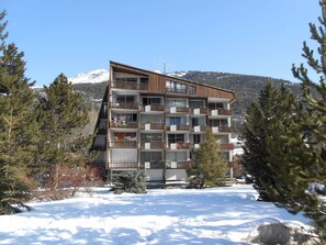 Exterior - Renovated 58m² apartment near slopes, up to 4 guests (La Salle-les-Alpes)