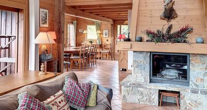 Chalet rénové 3 étoiles, 14 pers, vue Mont Blanc, Wifi