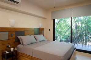 Een strijkplank/strijkijzer, gratis wifi, beddengoed