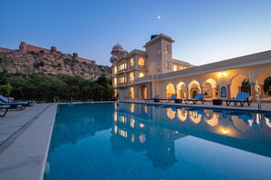2 outdoor pools, pool umbrellas, pool loungers