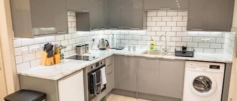 Desk, iron/ironing board, free WiFi