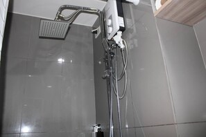 Apartment | Bathroom