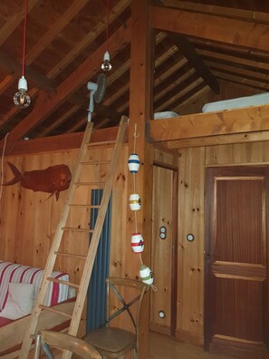 1 chambre, Wi-Fi gratuit, draps fournis