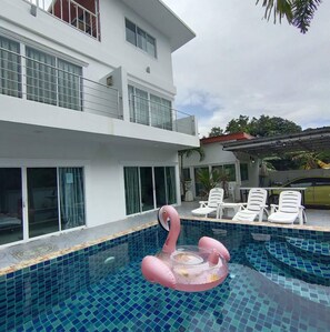 Piscina externa