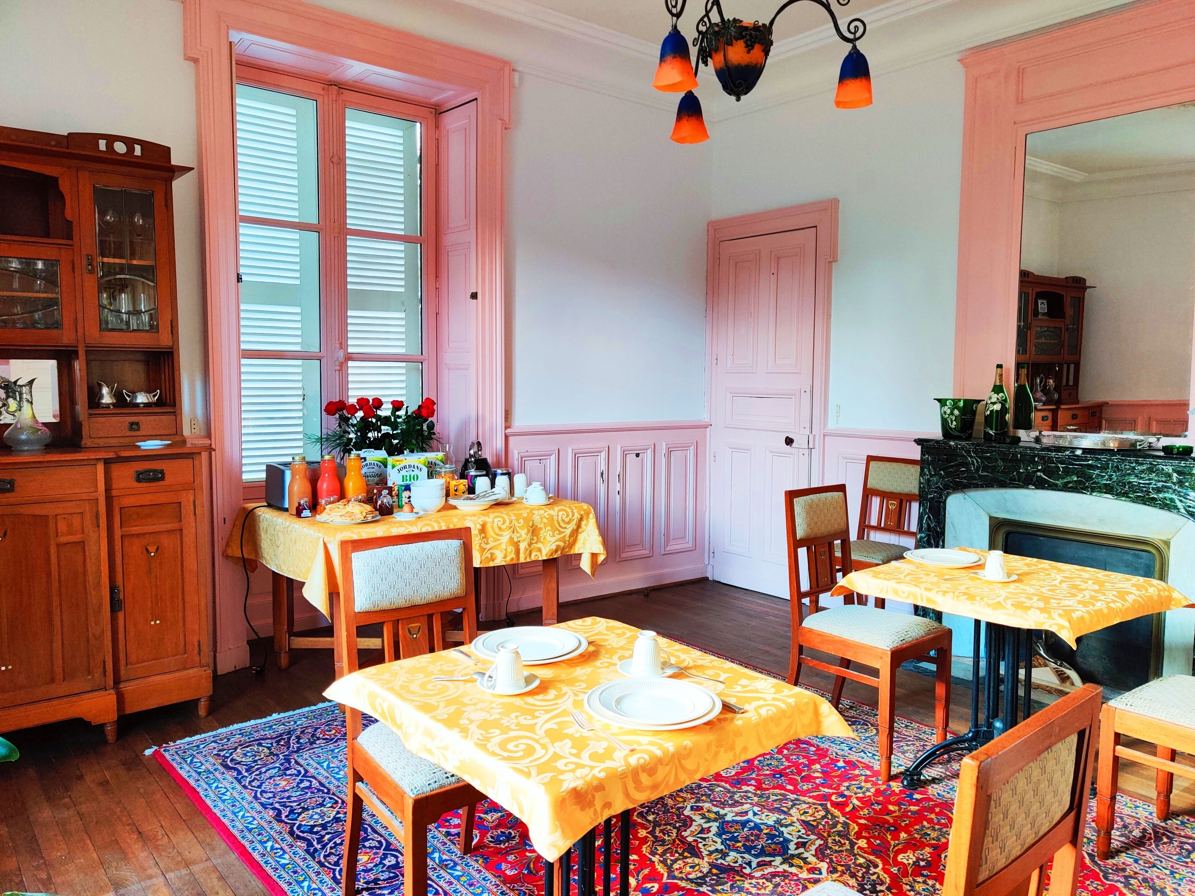 Petit déjeuner continental compris tous les jours