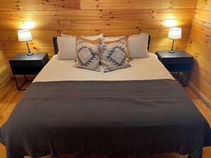 4 bedrooms, travel cot, free WiFi, bed sheets