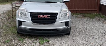 Snuggle Inn to this quaint little 2 bedroom country apartment!!!