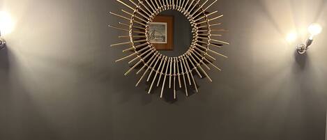 1 chambre, fer et planche Ă  repasser, Wi-Fi gratuit, draps fournis