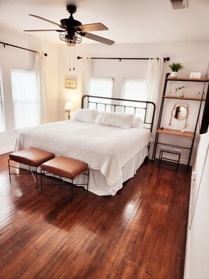 3 camere, ferro/asse da stiro, Wi-Fi gratuito, lenzuola