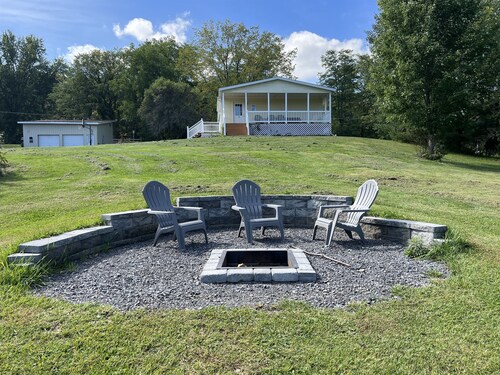 At Home Base III,1 of 4 units You'll feel right at home, 1/2 mile to Dreams Park