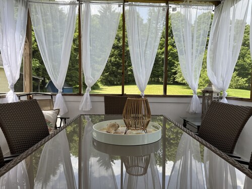 Athlete's Place, Home in quiet neighborhood, 5 minute drive to All Star Village