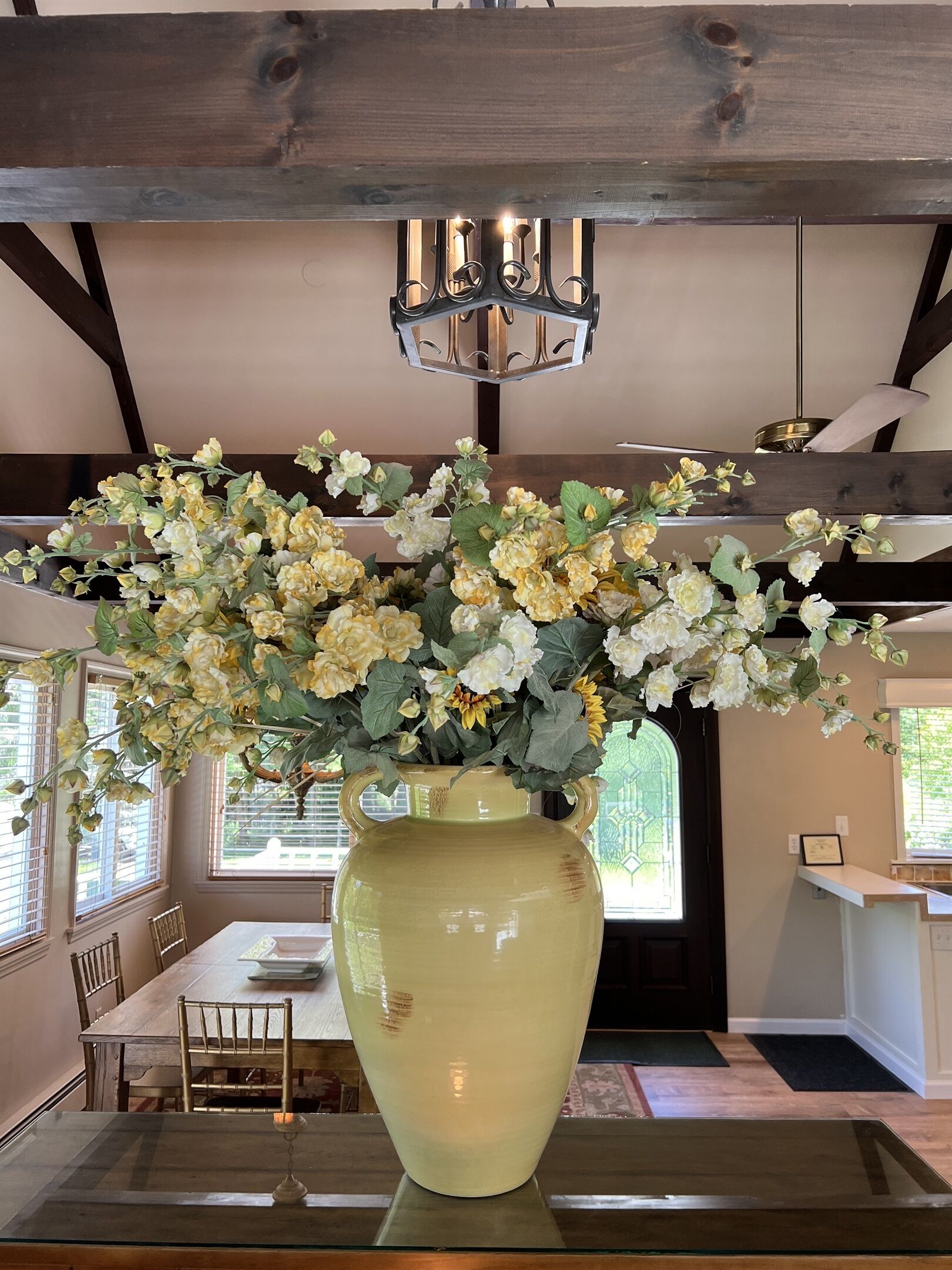 المنشأة من الداخل