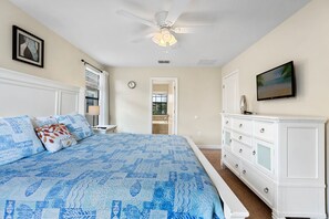 5 bedrooms, iron/ironing board, free WiFi, bed sheets