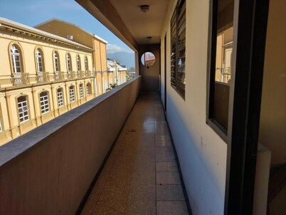 阿拉胡埃拉酒店