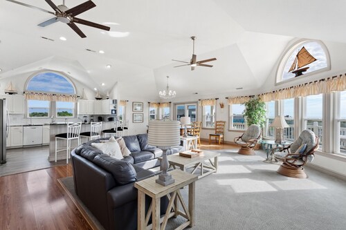 3046 Over Draft*Pool*Pool Table*Foosball*Fireplace