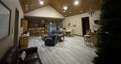 Beautiful lodge with cozy rooms available for long term rentals.