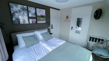 Economy Double Room | Free WiFi