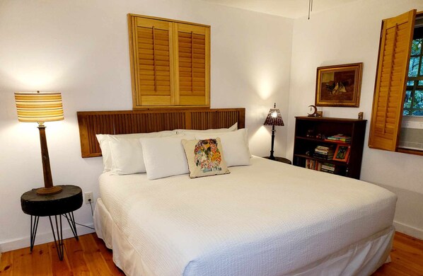 2 chambres, fer et planche à repasser, Wi-Fi gratuit, draps fournis