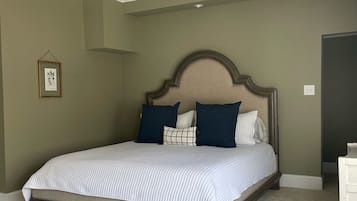 3 bedrooms, free WiFi, bed sheets