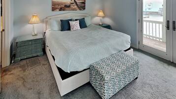 Condo (2 Bedrooms) | Property amenity